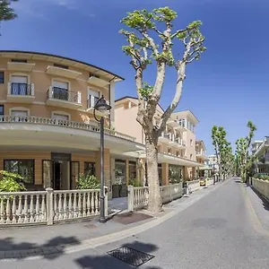 Mediterraneo Club Benessere **** Беллария-Иджеа-Марина