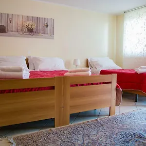 Zagarella House Appartamento Aeroporto di Catania Fontana Rossa